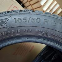 4 gomme termiche 165/60 R15 usate su Toyota Aygo