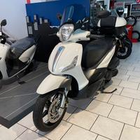 Piaggio Beverly 350