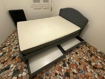 Letto e materasso IKEA