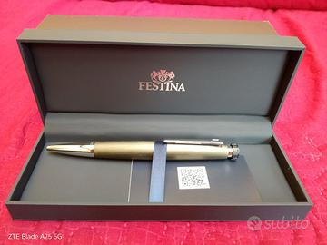 Penna stilografica Festina