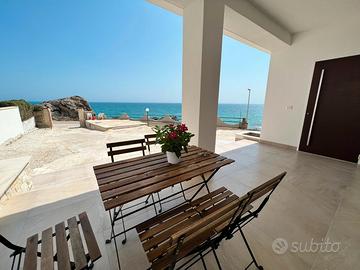 Casa vacanza fronte mare a 10 metri dalla spiaggia