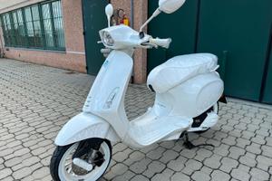 PIAGGIO VESPA 125 JUSTIN BIEBER KM0 LIMITEDEDITION
