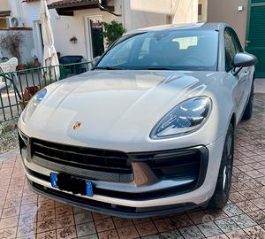 Porsche Macan T
