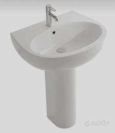 Due lavandini bagno modello Globo nuovi