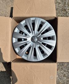 Cerchi in ferro + copricerchi 225/45/r17  NUOVO 