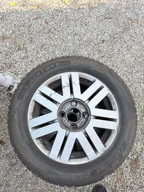 4 CERCHI GOMMATI 195/60 R15 88H