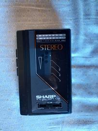 RIPRODUTTORE DI MUSICASSETTE PIU' RADIO SHARP