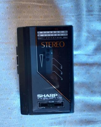 RIPRODUTTORE DI MUSICASSETTE PIU' RADIO SHARP