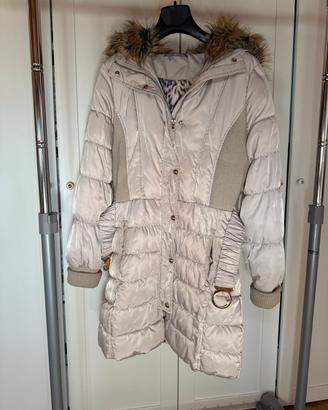 Giubbino invernale con cappuccio