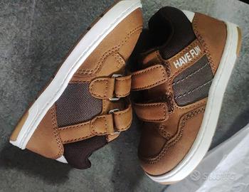 scarpe CHICCO bimbo misura 22 mai usate