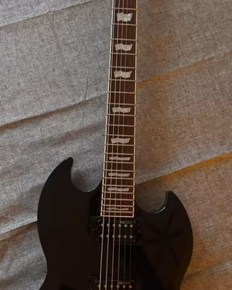 Chitarra eletrrica baritona ESP LTD viper-201B