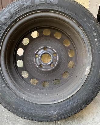 Pneumatici da neve con cerchione NEXEN 205-55-16”