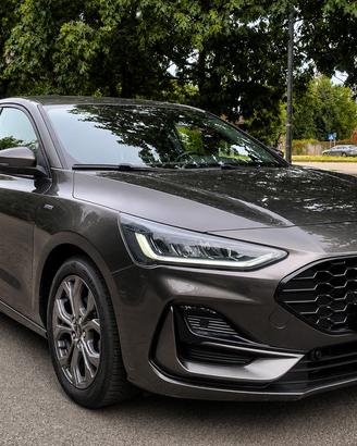Ford Focus 1.0 EcoBoost Hybrid 125CV ST-Line