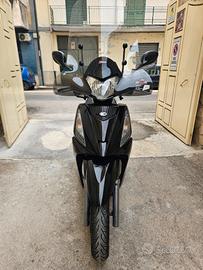 Kymco People 300i GT