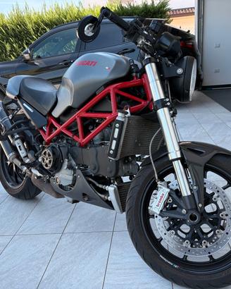 Ducati Monster S4R Testastretta