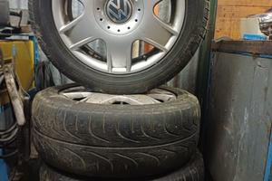 Cerchione e copertoni