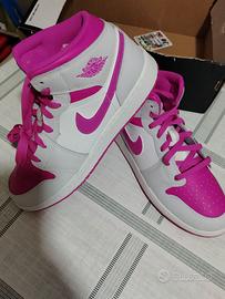 Nike Air Jordan inserto rosa