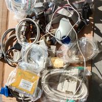 blocco cavi connettori PC telefono