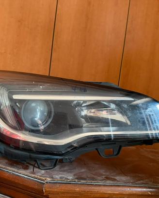Fari Opel Astra