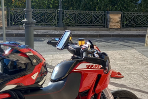 Ducati Hypermotard 1100