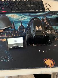 Canon eos 200d