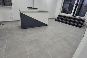 Cerveteri centro grande locale