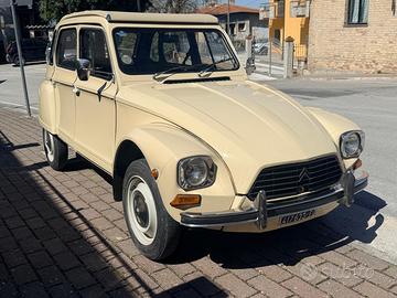 Auto d'epoca - Dyane 6