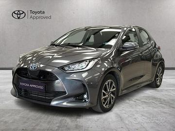 Toyota Yaris Hybrid Trend MY22