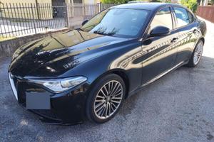 Alfa Romeo Giulia 2.2 business Diesel 70000km 2020