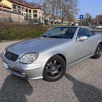 MERCEDES SLK 200 KOMPRESSOR EVO R170 pari al nuovo