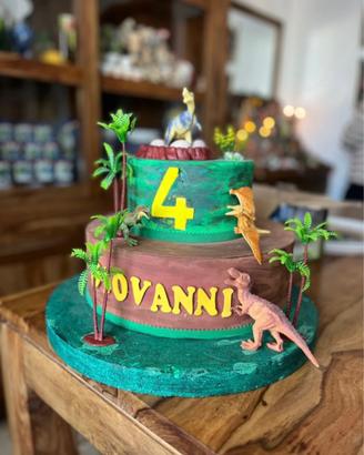 Torta scenografica Dinosauri