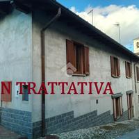 3 LOCALI A CLIVIO