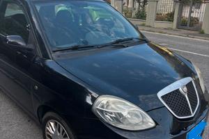 Lancia  Y