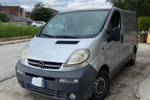 Opel Vivaro 1.9dti 101 cv