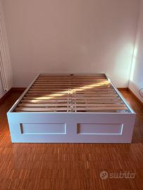 Letto matrimoniale con cassetti