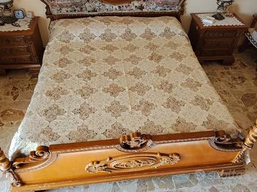 Copriletto in pizzo di Cantù 