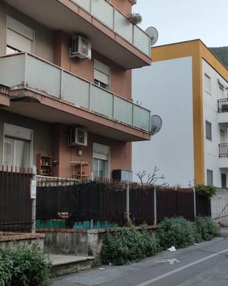 Zona cardillo luminoso e ampio 5 vani