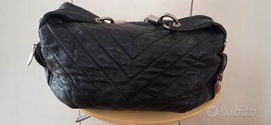 Borsa a mano in pelle Furla nera