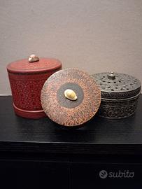 Tre scatole orientali vintage