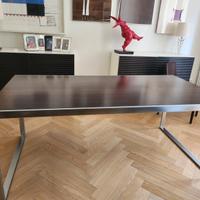 Tavolo moderno allungabile