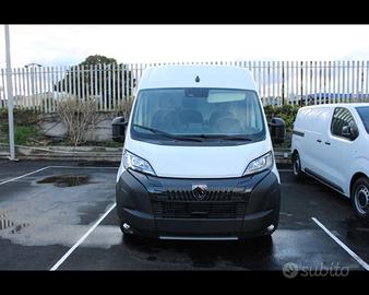 PEUGEOT Boxer (3ª serie) - Boxer 35 2.2 BlueHDi 14