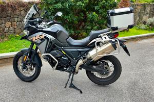 Moto Voge 650 DSX