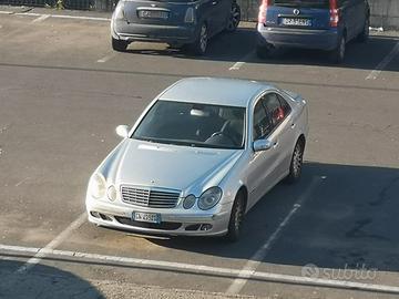 Mercedes E220 CDI 2003