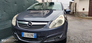 Opel Corsa 1.2 Neopatentati