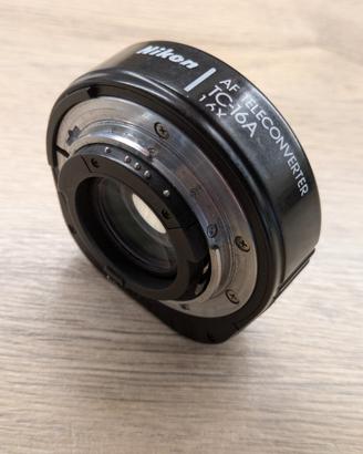 Nikon TC-16A moltiplicatore
