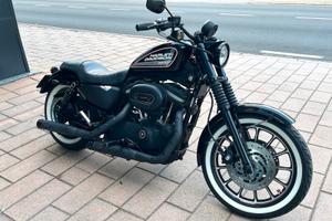 Harley Davidson XL 883 R