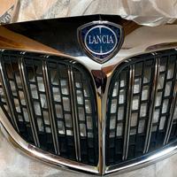 GRIGLIA ORIGINALE PER LANCIA DELTA