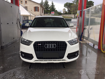 Audi Q3 2.0 TDI 140 cv