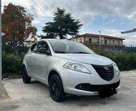 Lancia Ypsilon metano