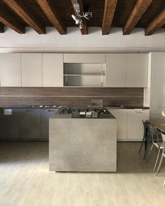 Ccina moderna doppia Aster Cucine scontata